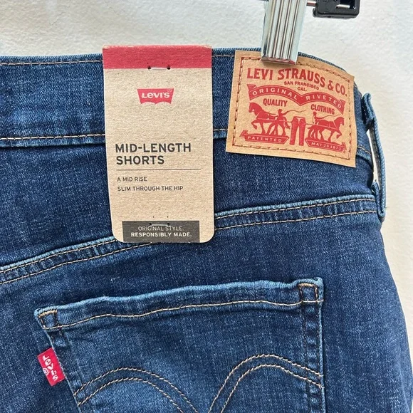 Levi Strauss Women's Mid Length Denim Shorts - Picture 3 of 3